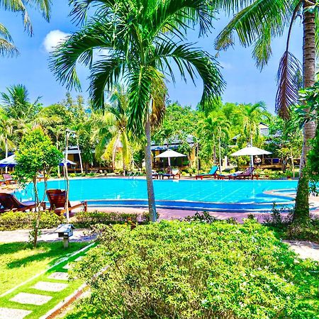 Dugong Resort Дуонг-Донг Экстерьер фото