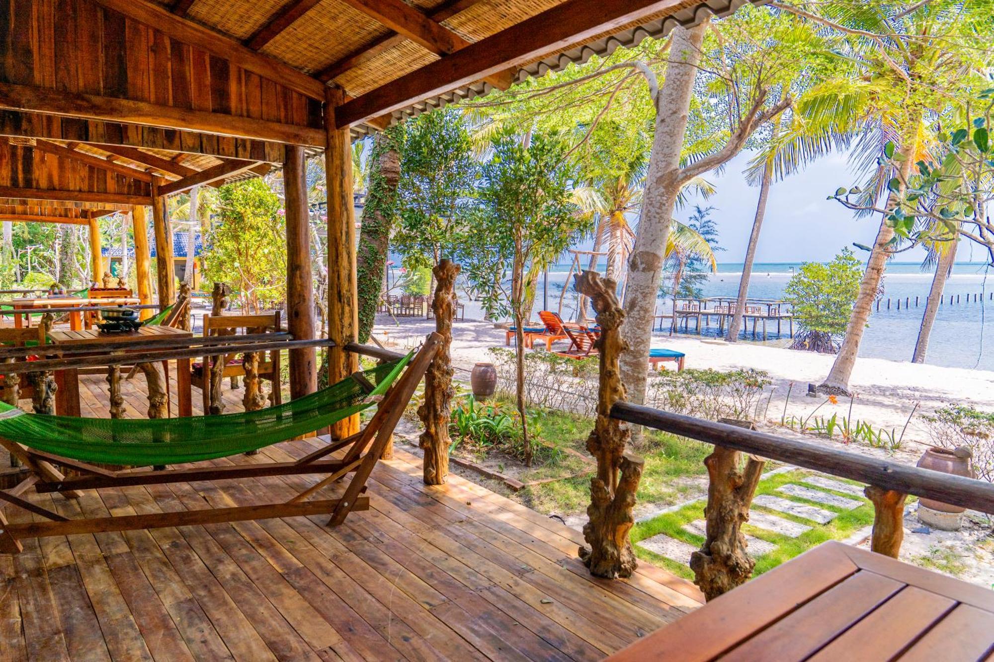 Dugong Resort Дуонг-Донг Экстерьер фото