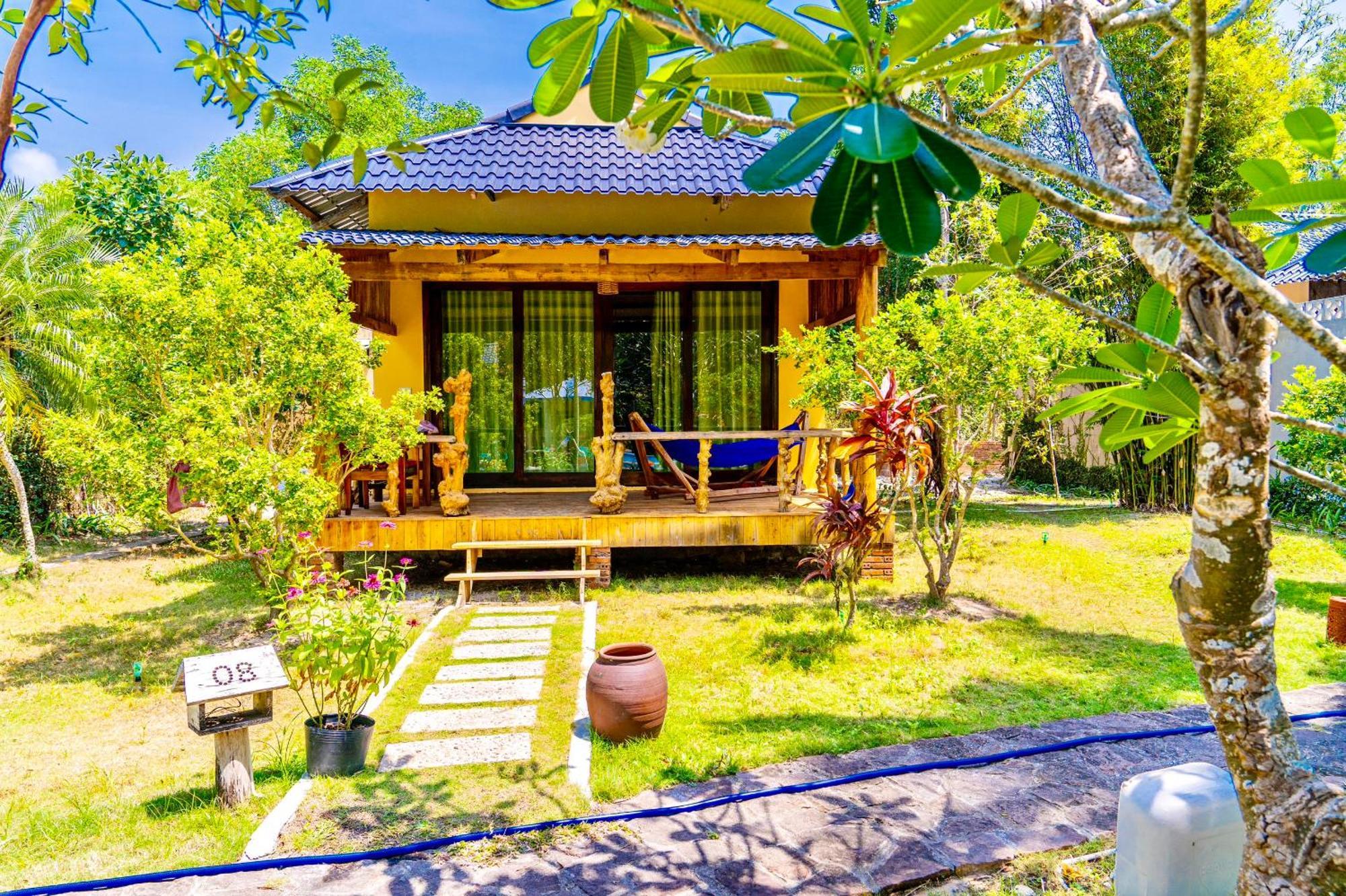 Dugong Resort Дуонг-Донг Экстерьер фото