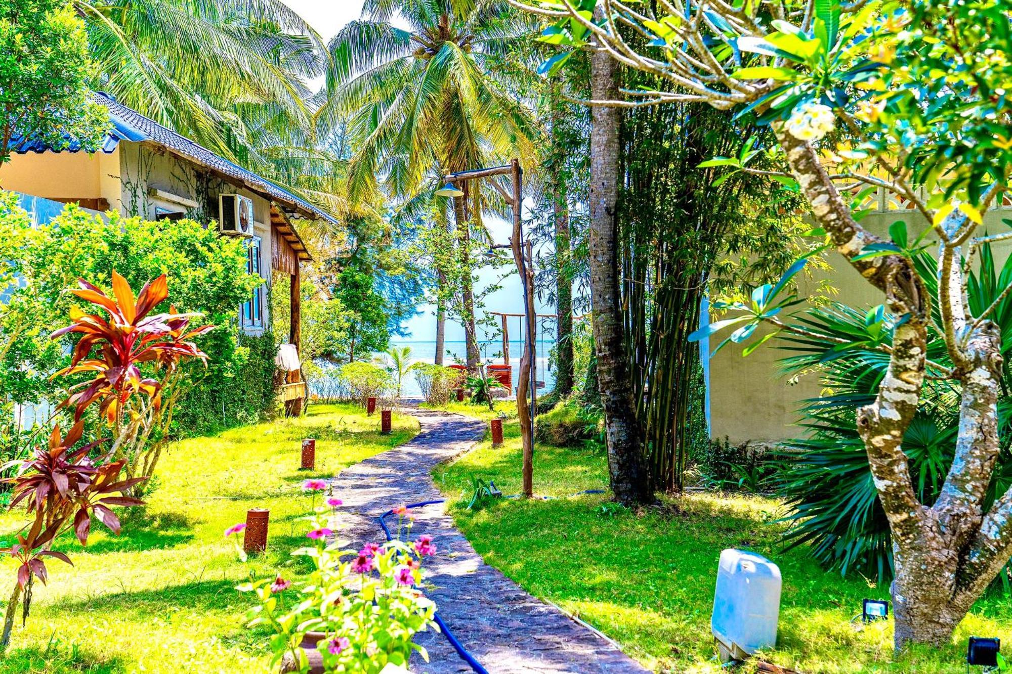 Dugong Resort Дуонг-Донг Экстерьер фото