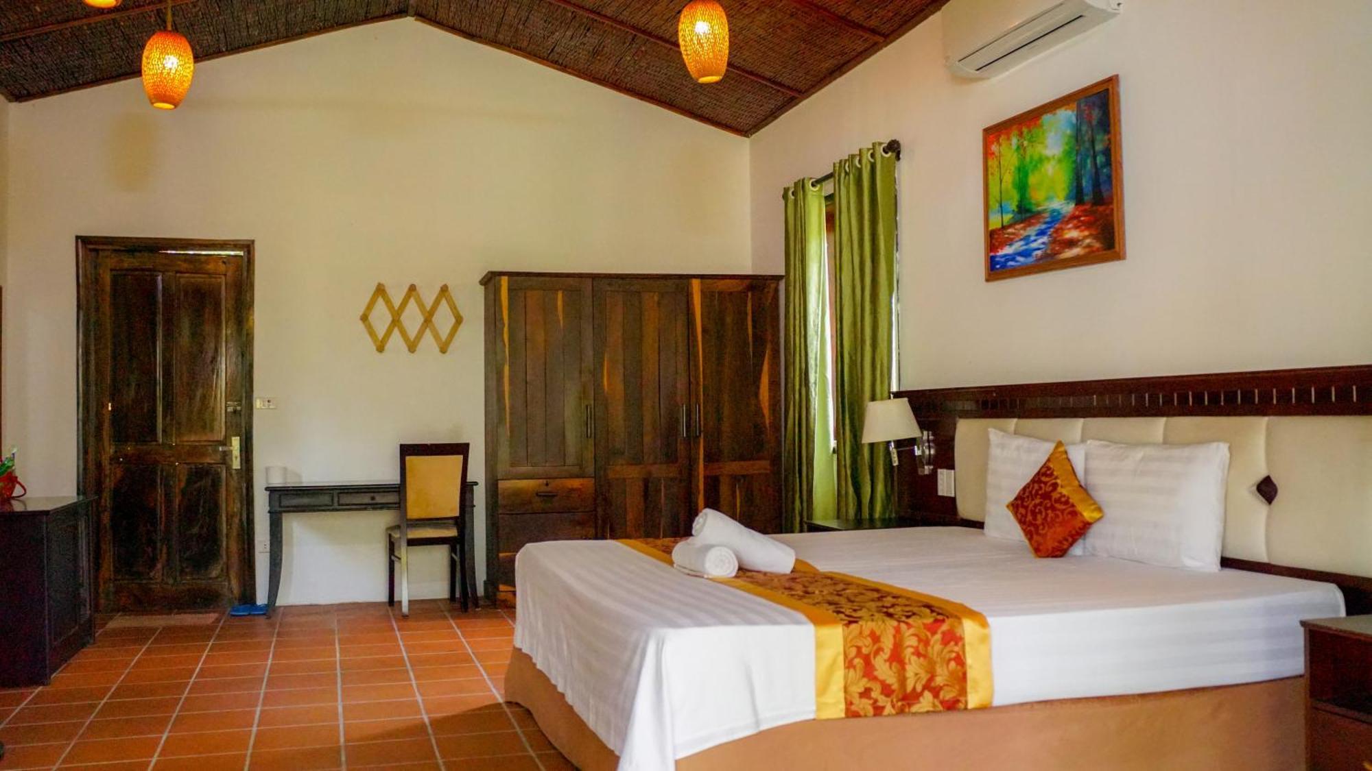 Dugong Resort Дуонг-Донг Экстерьер фото
