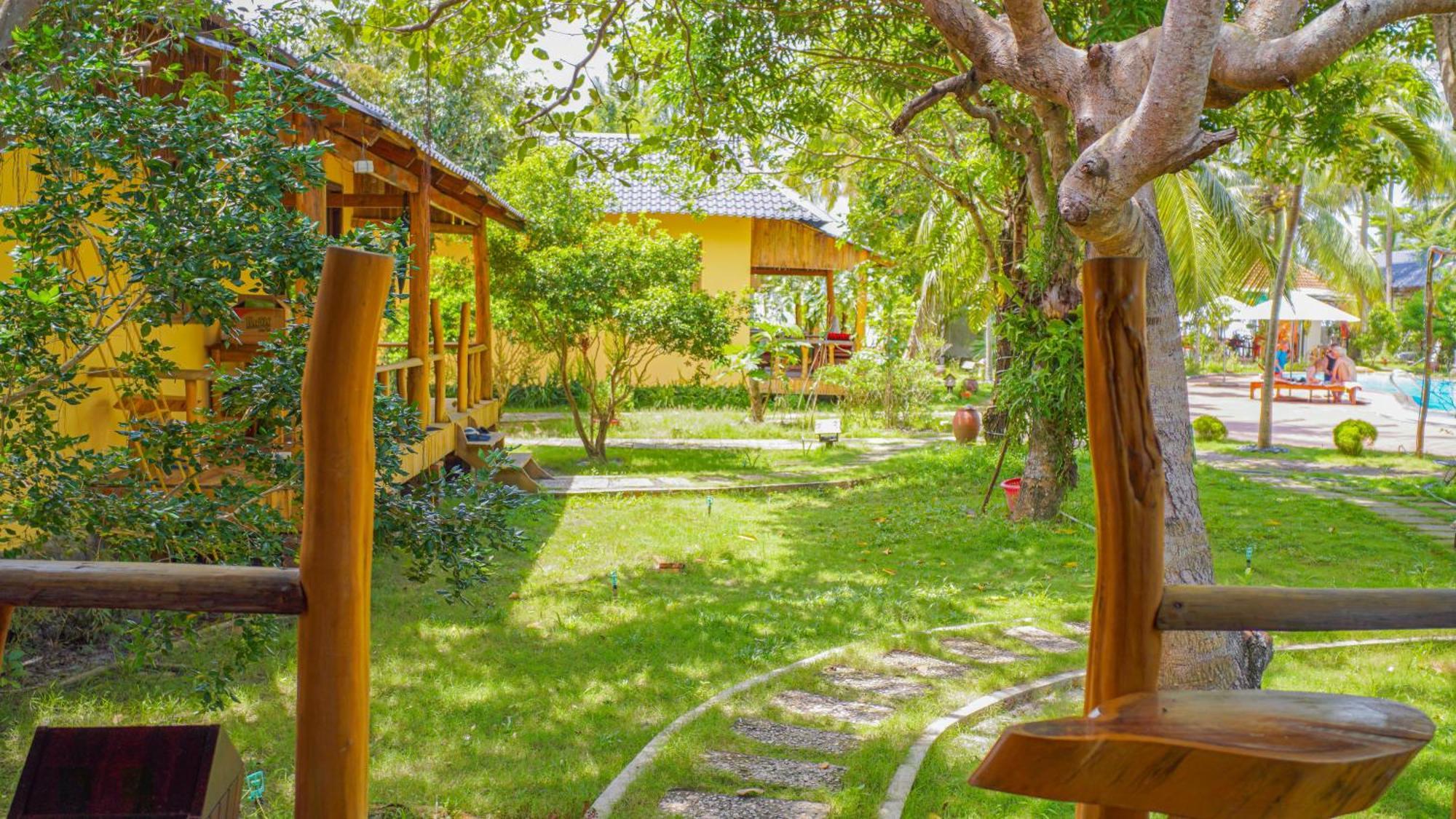 Dugong Resort Дуонг-Донг Экстерьер фото