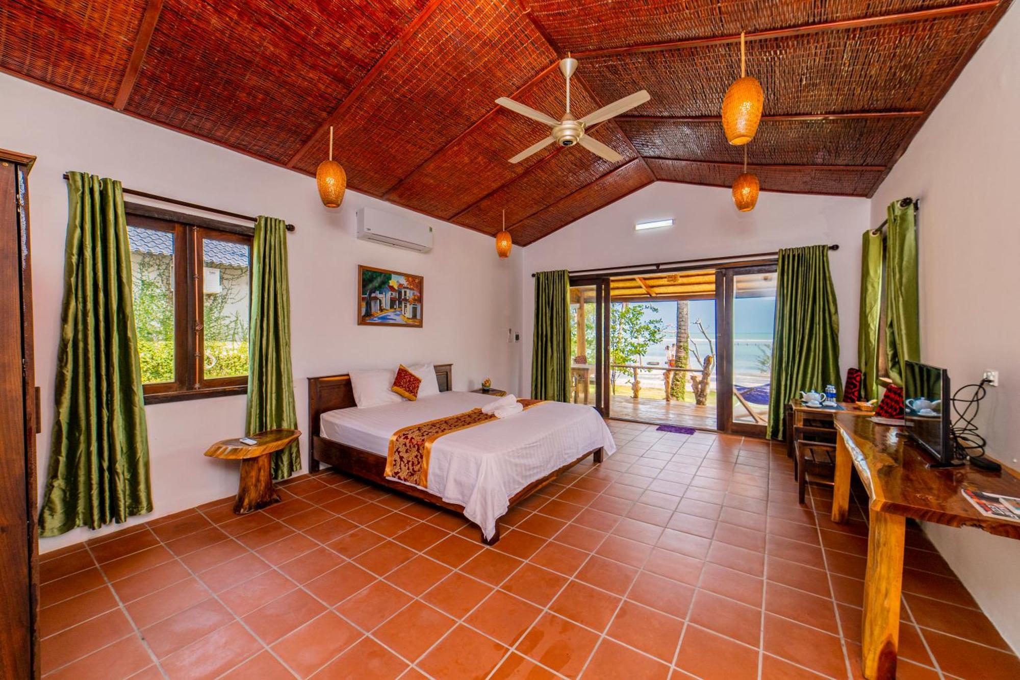 Dugong Resort Дуонг-Донг Экстерьер фото
