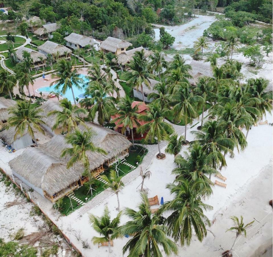 Dugong Resort Дуонг-Донг Экстерьер фото