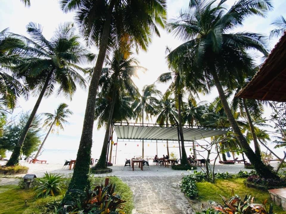 Dugong Resort Дуонг-Донг Экстерьер фото